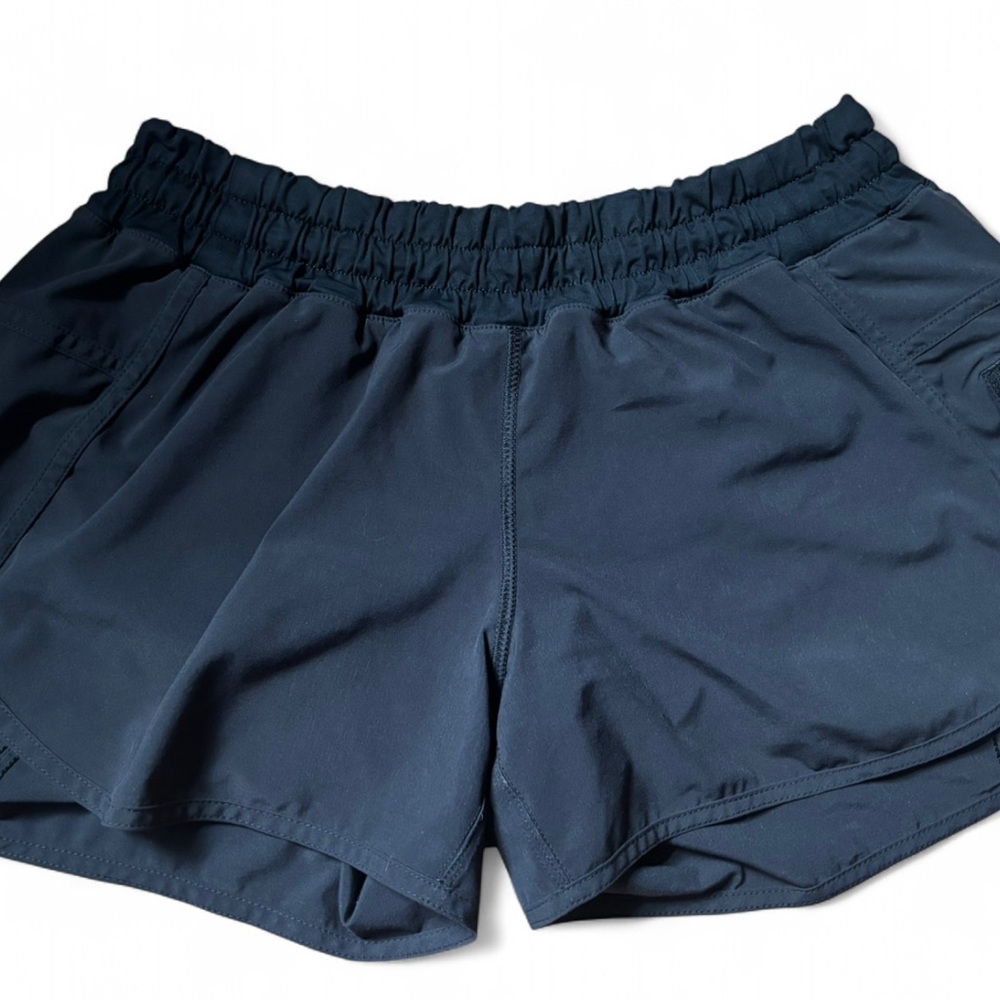 Lululemon Tracker Short V *4